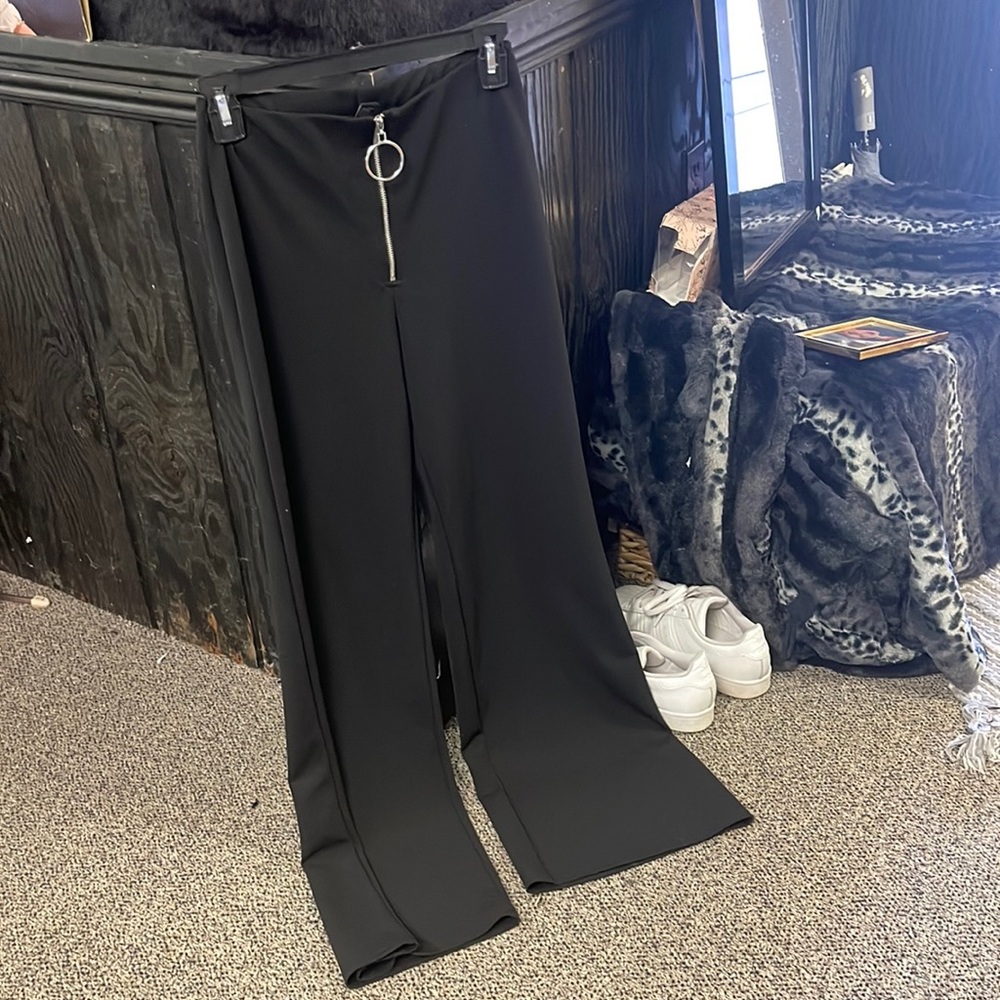 Long flare leg zip up black pants forever 21